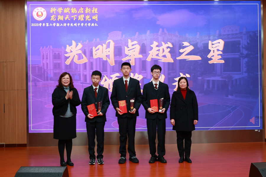 跑跑卡丁车手游光明骑士多少钱_跑跑卡丁车光明骑士z7_跑跑卡丁车光明骑士贴花教程