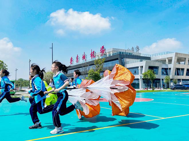 飞机塔台游戏2018_飞机塔台游戏中文版_飞机塔台游戏