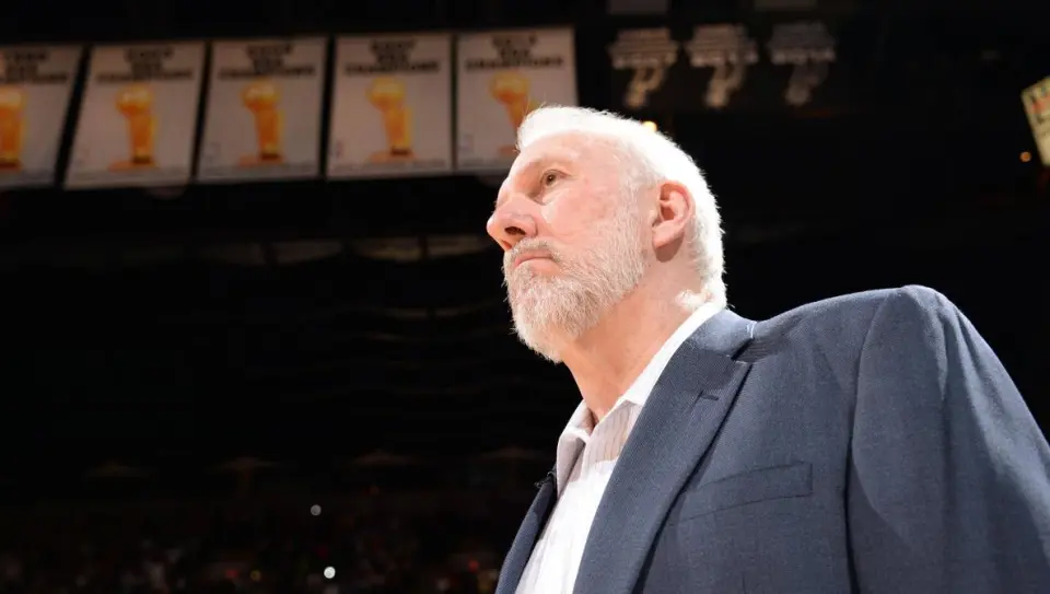 15-16nba常规赛排名_常规赛排名最低的nba总冠军_常规赛排名nba