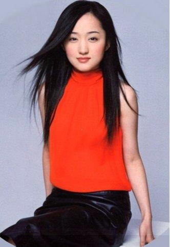 杨钰莹在北京卫视主持_北京卫视访谈杨钰莹视频_主持人杨钰莹