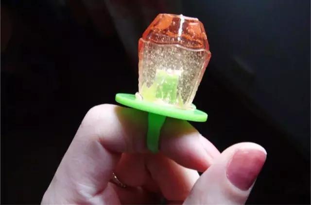 泡泡糖吹法简单的_怎么吹泡泡糖简单的_泡泡糖吹法的视频