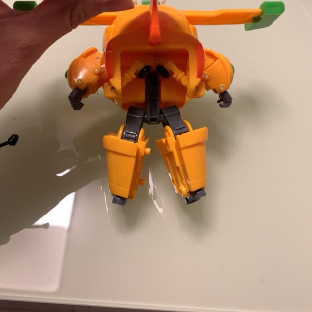 变形玩具机器人男孩_变形玩具机器人视频_变形机器人玩具