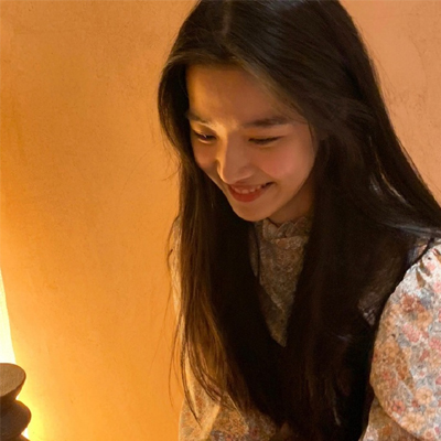 可爱美女图片 气质_可爱气质女生_可爱气质美女图片动漫
