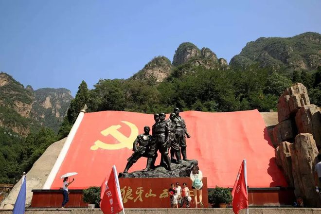 cf手游游骑兵扫射_cf狼牙扫射_狼牙ak