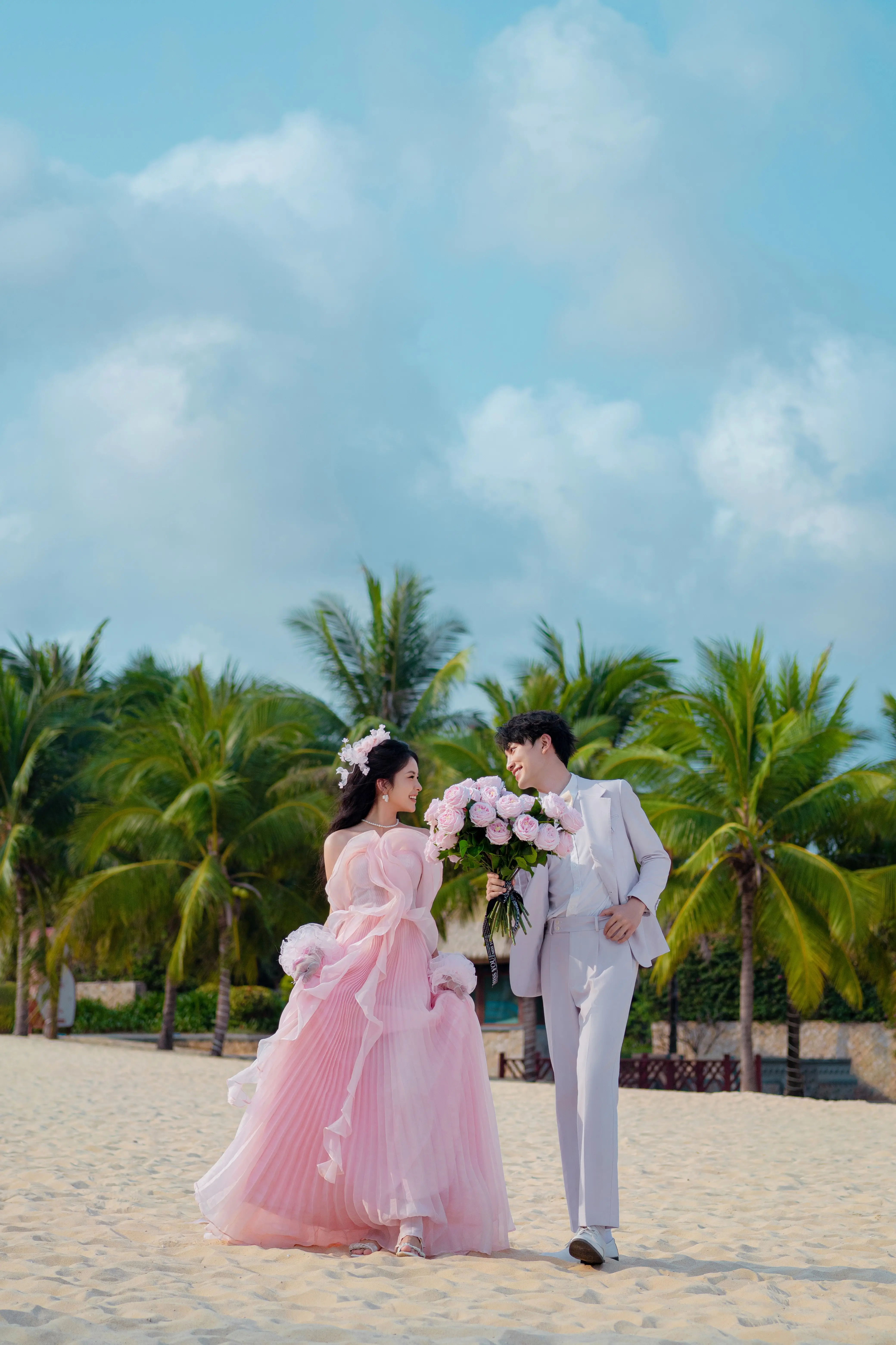 婚纱风格图片2020_婚纱照片风格_婚纱风格大全