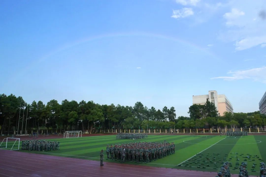 澡堂布局图_学校男澡堂照片_澡堂logo设计图