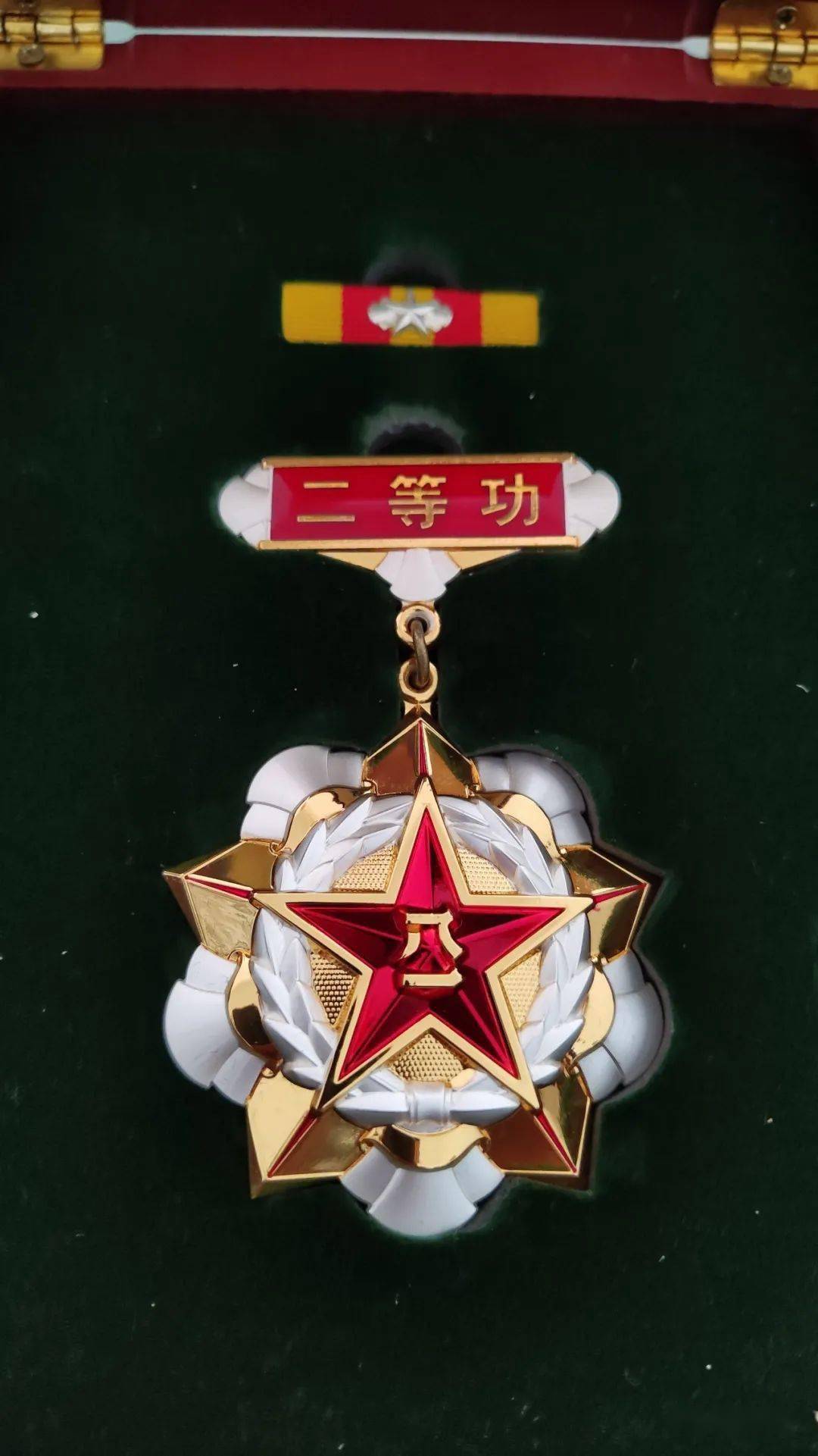 僵尸危机生死之战贴吧_僵尸危机生死之战安卓破解版_僵尸危机生死之战无限钻石版