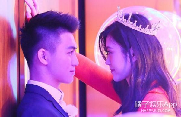 搞笑十年前vs十年后图片_十年之cs搞笑版下载_十年搞笑改编