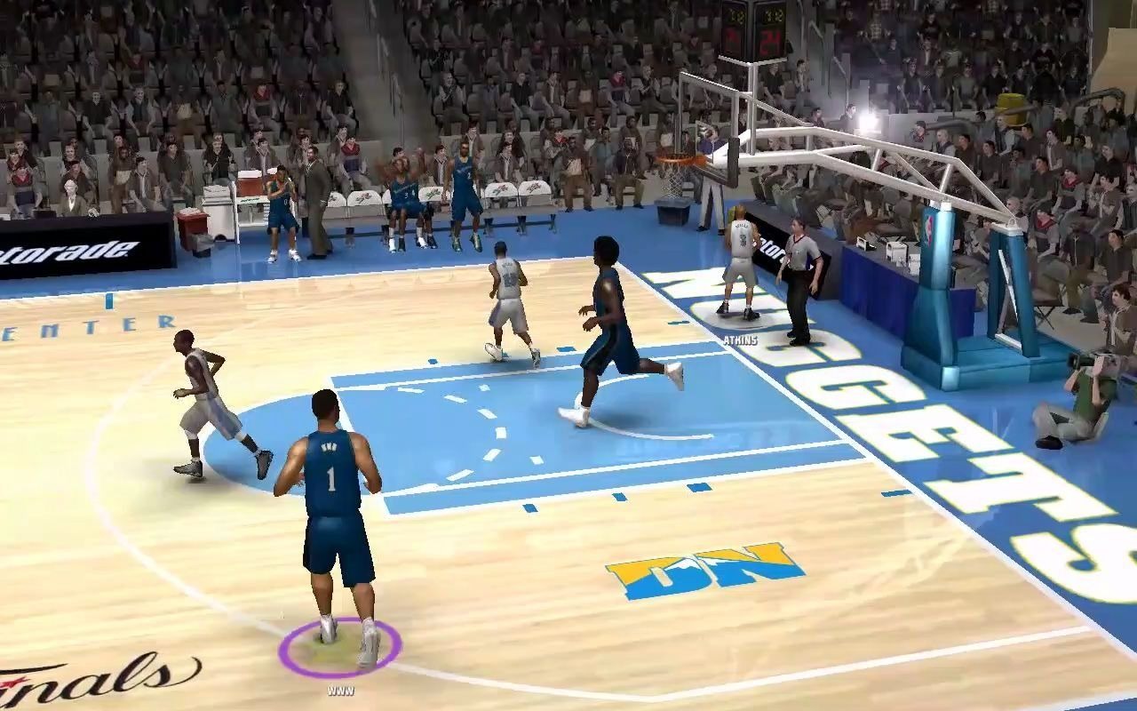 nbalive好玩吗-NBALive：画面逼真、操作简单，多