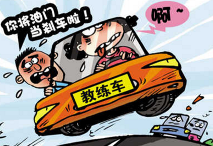 美国驾照笔试题_美国驾照题库_美国考驾照试题